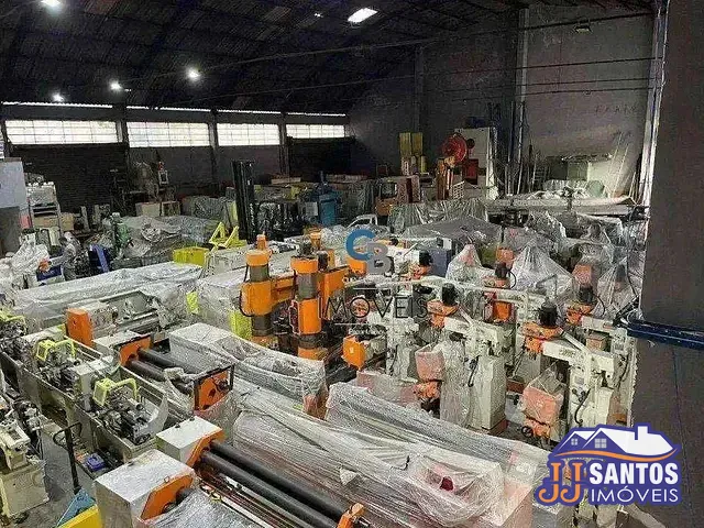 Galpão / Barracão com 1600m², à venda ou para alugar, no bairro Mooca em São Paulo