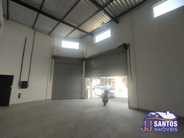 Galpão / Barracão com 200m², para alugar, no bairro Mooca em São Paulo