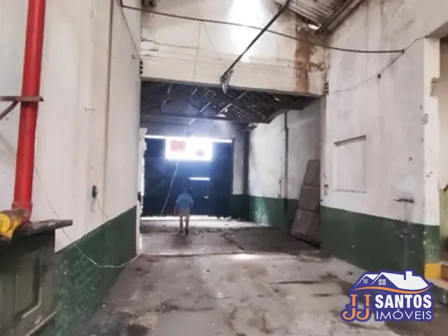 Galpão / Barracão com 179m², para alugar, no bairro Brás em São Paulo
