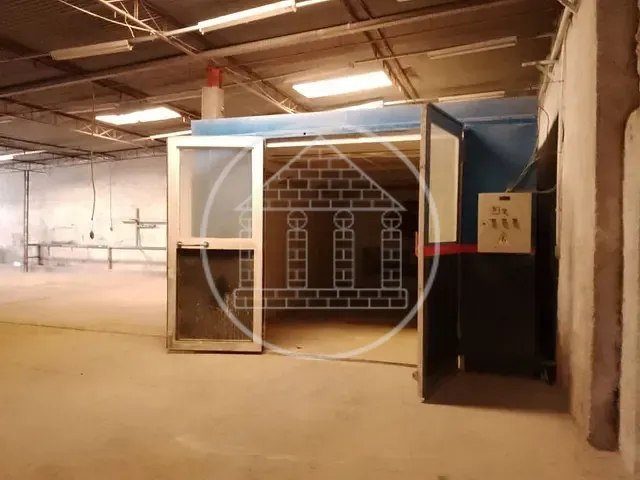 Galpão / Barracão com 1250m², à venda, no bairro Vila Friburgo em São Paulo