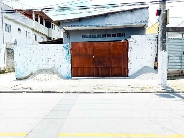 Galpão / Barracão com 250m², à venda, no bairro Jardim Presidente Dutra em Guarulhos