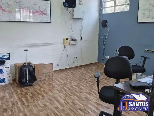 Galpão / Barracão com 170m², para alugar, no bairro Cambuci em São Paulo