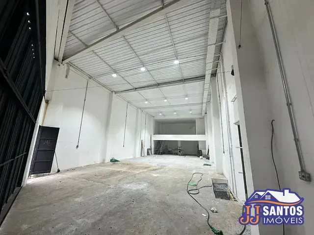 Galpão / Barracão com 212m², para alugar, no bairro Mooca em São Paulo