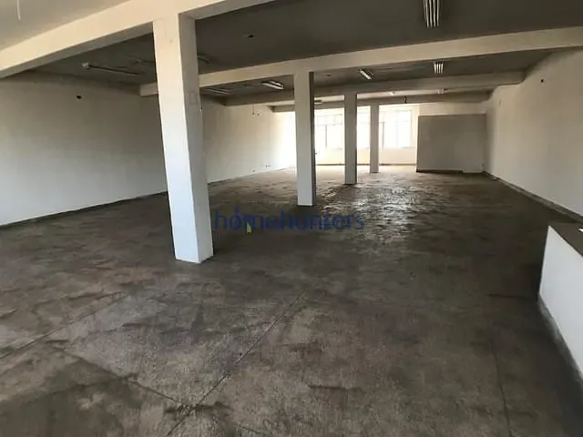 Galpão / Barracão com 322m², para alugar, no bairro Botafogo em Campinas
