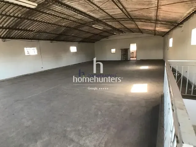 Galpão / Barracão com 322m², para alugar, no bairro Botafogo em Campinas