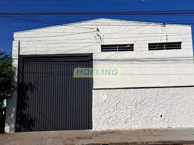 Galpão / Barracão com 300m², à venda, no bairro Jardim América em Rio Claro