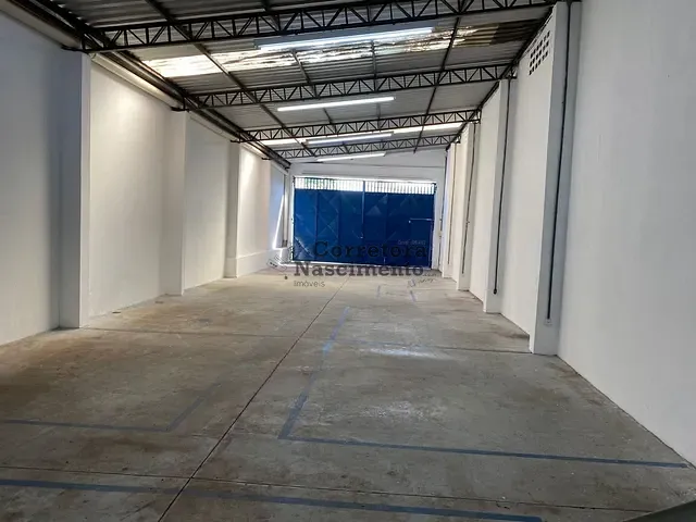 Galpão / Barracão com 224m², à venda ou para alugar, no bairro Vila Sao Benedito em São José dos Campos