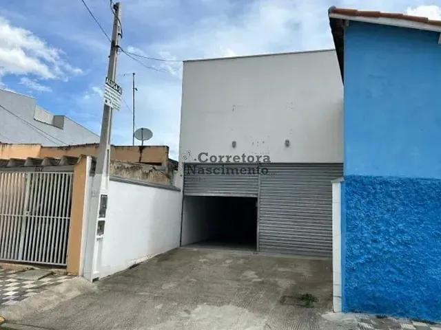 Galpão / Barracão com 150m², para alugar, no bairro Vila Pinheiro em Jacareí