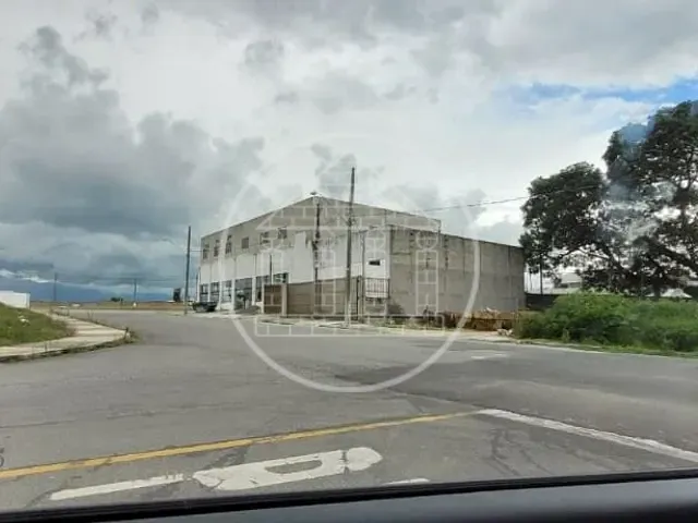 Galpão / Barracão com 6500m², para alugar, no bairro Cidade Jardim em Pindamonhangaba