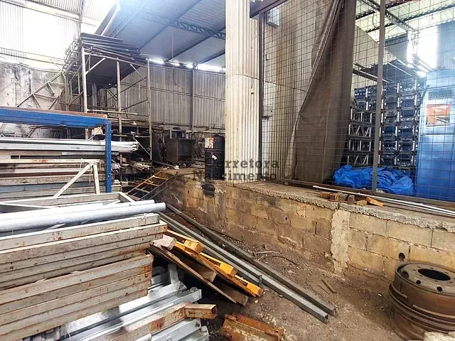 Galpão / Barracão com 2000m², à venda, no bairro Jardim Santa Maria em Jacareí