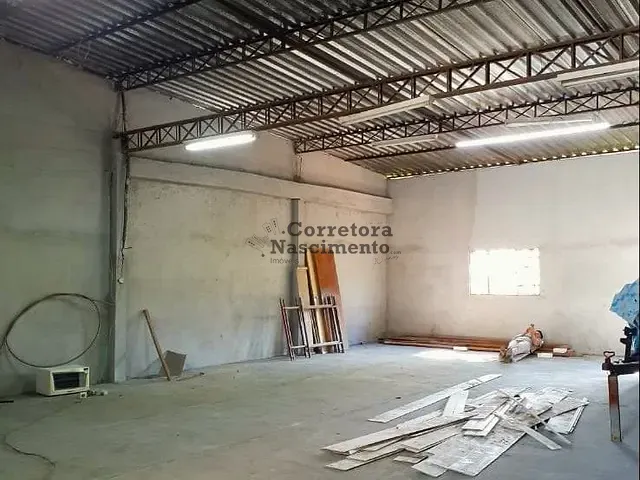 Galpão / Barracão com 325m², à venda, no bairro Jardim Souto em São José dos Campos
