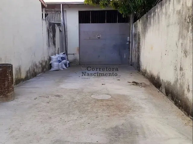 Galpão / Barracão com 325m², à venda, no bairro Jardim Souto em São José dos Campos