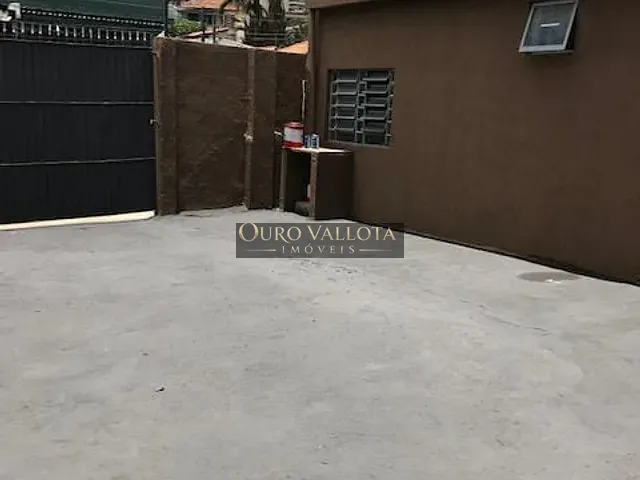 Galpão / Barracão com 1000m², para alugar, no bairro Vila Bertioga em São Paulo