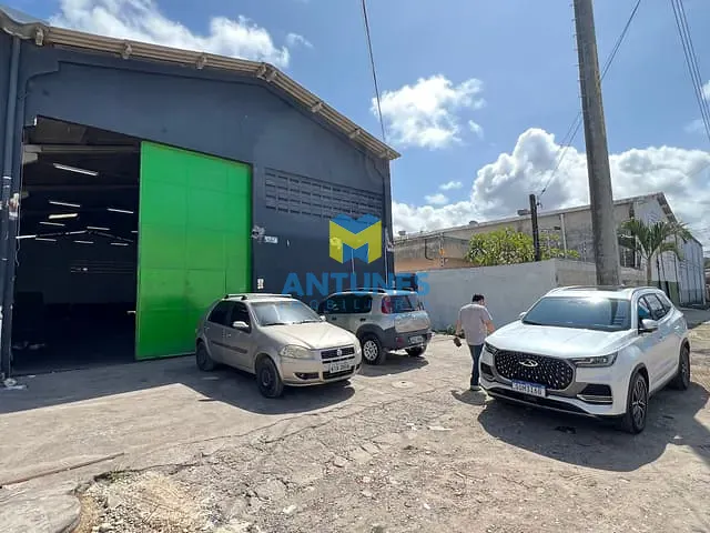 Galpão / Barracão com 345m², para alugar, no bairro Piedade em Jaboatão dos Guararapes