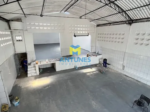 Galpão / Barracão com 400m², para alugar, no bairro Imbiribeira em Recife