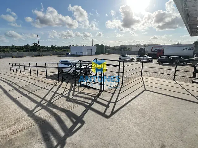 Galpão / Barracão com 1280m², para alugar, no bairro Prazeres em Jaboatão dos Guararapes