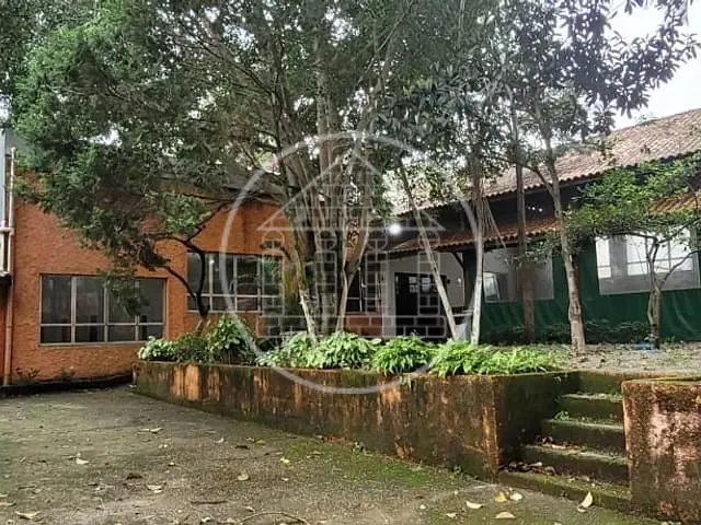 Galpão / Barracão com 1036m², à venda, no bairro Jardim Bela Vista (Zona Sul) em São Paulo