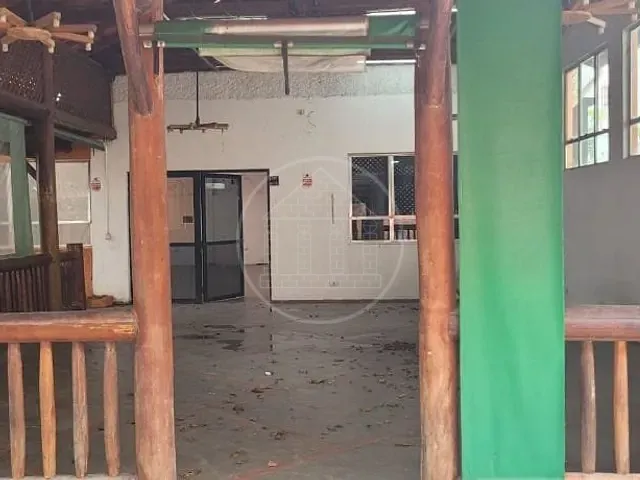 Galpão / Barracão com 1036m², à venda, no bairro Jardim Bela Vista (Zona Sul) em São Paulo
