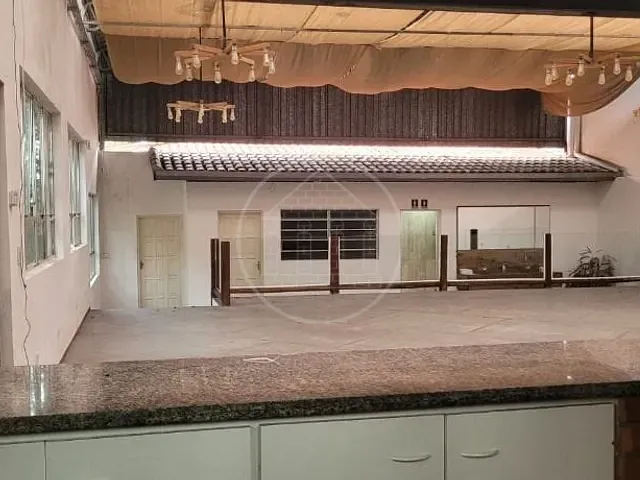 Galpão / Barracão com 1036m², à venda, no bairro Jardim Bela Vista (Zona Sul) em São Paulo