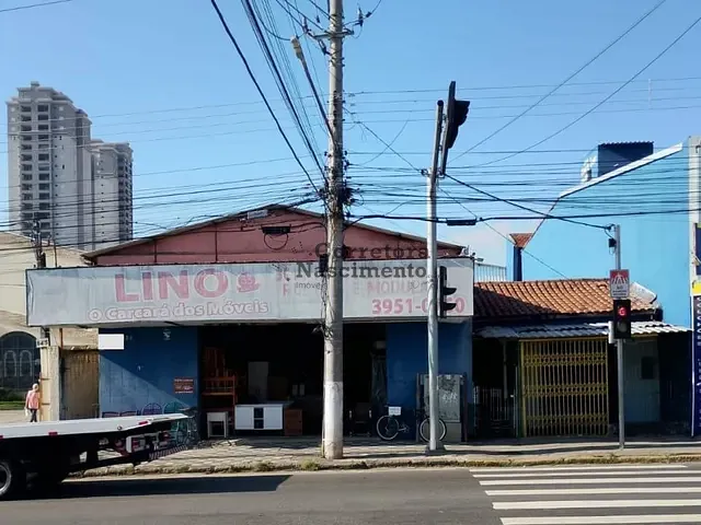 Galpão / Barracão com 300m², à venda, no bairro São João em Jacareí