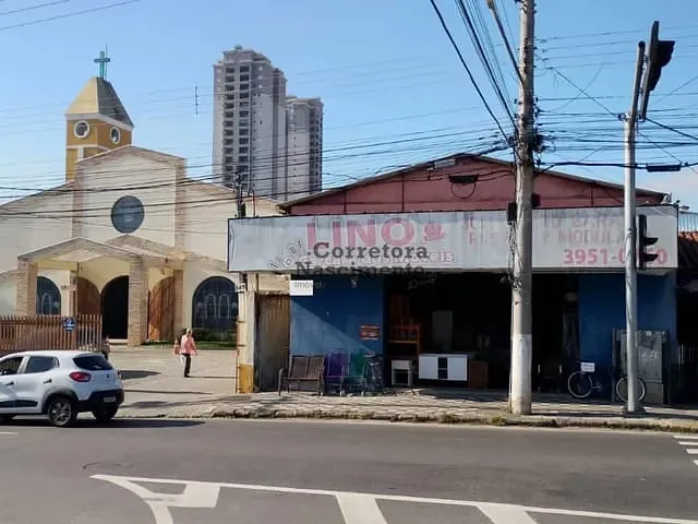 Galpão / Barracão com 300m², à venda, no bairro São João em Jacareí
