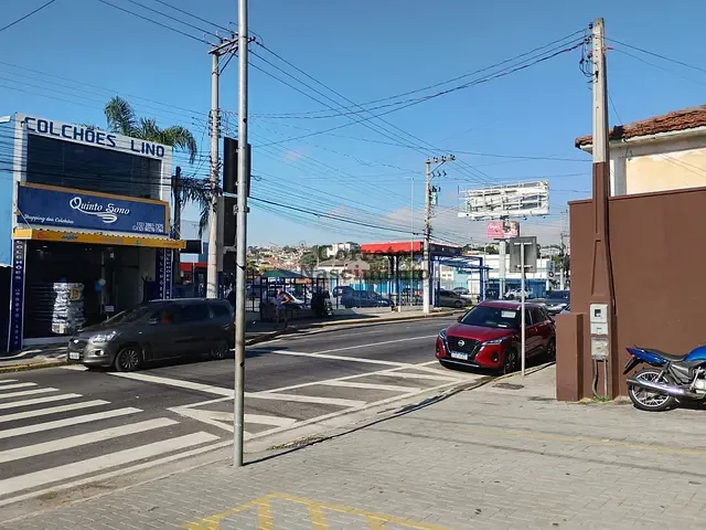 Galpão / Barracão com 300m², à venda, no bairro São João em Jacareí