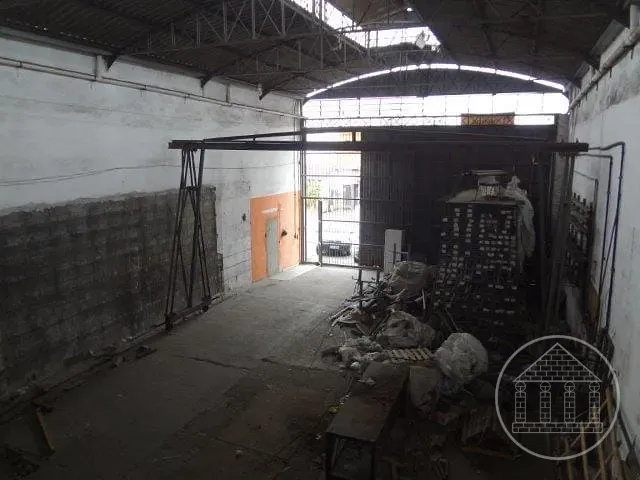 Galpão / Barracão com 250m², à venda, no bairro Jardim das Flores em São Paulo