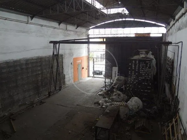 Galpão / Barracão com 250m², à venda, no bairro Jardim das Flores em São Paulo