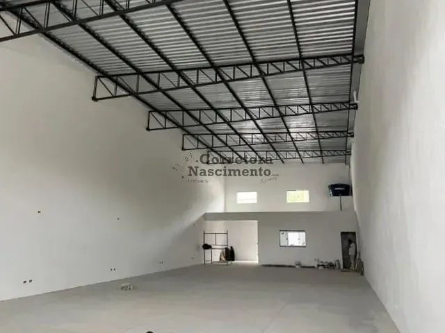 Galpão / Barracão para alugar, no bairro Chácaras Reunidas em São José dos Campos