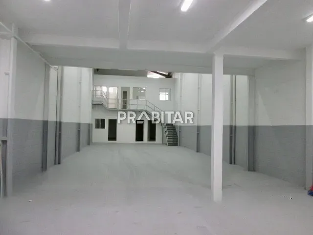 Galpão / Barracão para alugar, no bairro Vila Anastácio em São Paulo