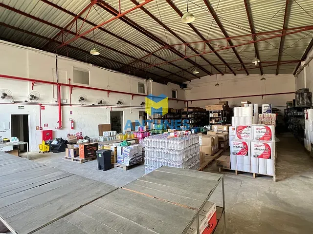Galpão / Barracão com 600m², para alugar, no bairro Boa Viagem em Recife
