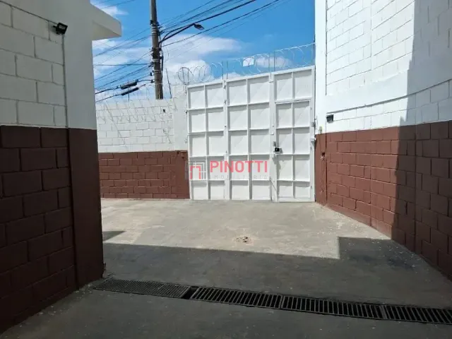 Galpão / Barracão para alugar, no bairro Nova Petrópolis em São Bernardo do Campo