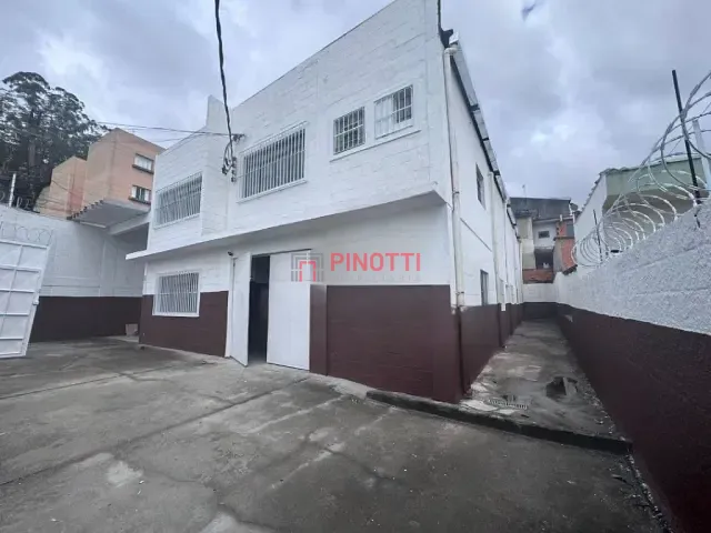 Galpão / Barracão para alugar, no bairro Nova Petrópolis em São Bernardo do Campo