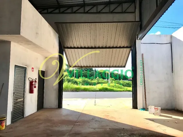 Galpão / Barracão com 200m², para alugar, no bairro Jardim Alto Alegre em São José do Rio Preto