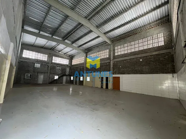 Galpão / Barracão com 450m², para alugar, no bairro Barra de Jangada em Jaboatão dos Guararapes