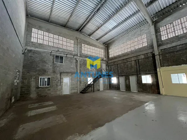 Galpão / Barracão com 450m², para alugar, no bairro Barra de Jangada em Jaboatão dos Guararapes