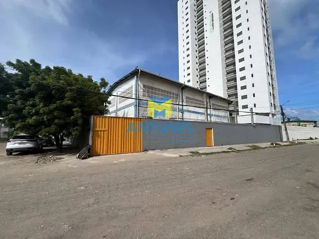 Galpão / Barracão com 450m², para alugar, no bairro Barra de Jangada em Jaboatão dos Guararapes