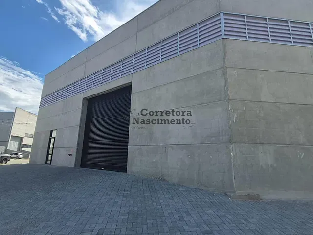 Galpão / Barracão com 1200m², para alugar, no bairro Rio Abaixo em Jacareí