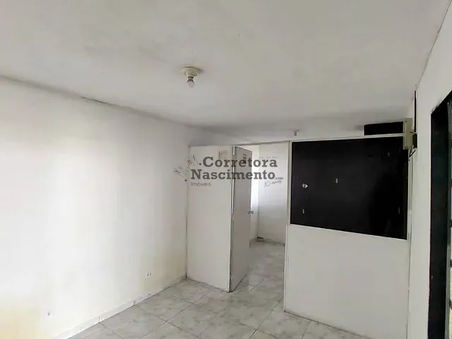 Galpão / Barracão para alugar, no bairro Parque Itamarati em Jacareí