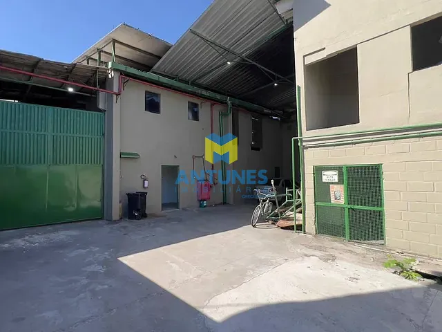 Galpão / Barracão com 2450m², para alugar, no bairro Piedade em Jaboatão dos Guararapes