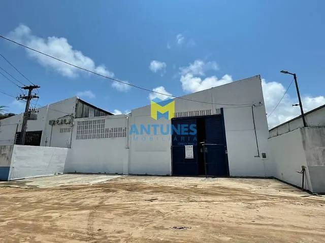 Galpão / Barracão com 1120m², para alugar, no bairro Jardim Jordão em Jaboatão dos Guararapes