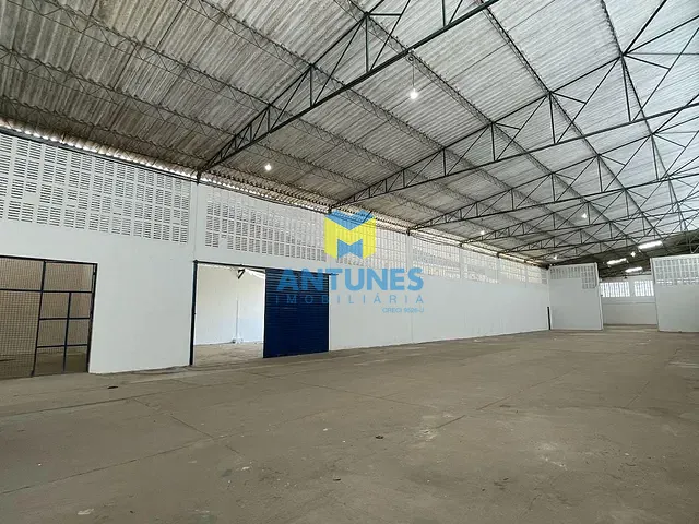 Galpão / Barracão com 1120m², para alugar, no bairro Jardim Jordão em Jaboatão dos Guararapes