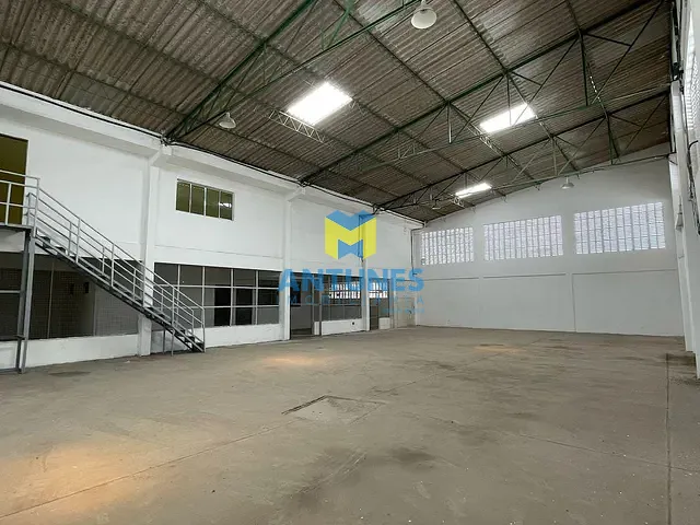 Galpão / Barracão com 1120m², para alugar, no bairro Jardim Jordão em Jaboatão dos Guararapes