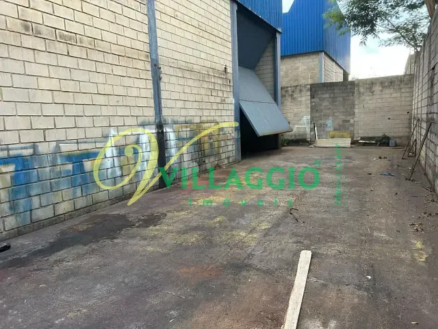 Galpão / Barracão com 1000m², para alugar, no bairro Chácara Recreio Parque do Sabiá (Zona Rural) em São José do Rio Preto
