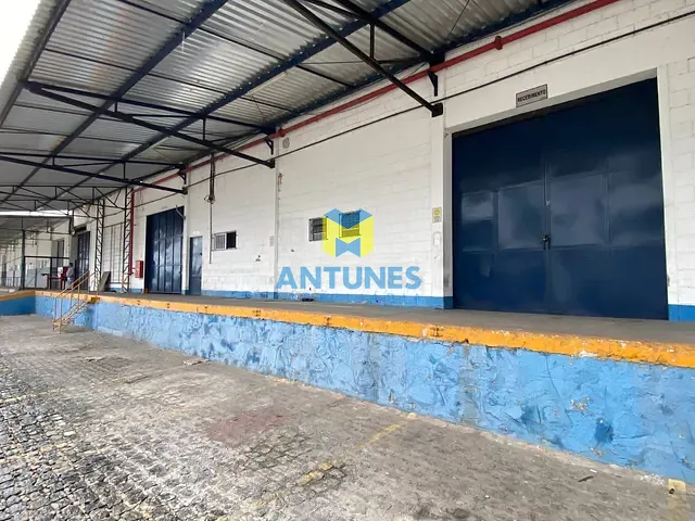 Galpão / Barracão com 2464m², para alugar, no bairro Prazeres em Jaboatão dos Guararapes