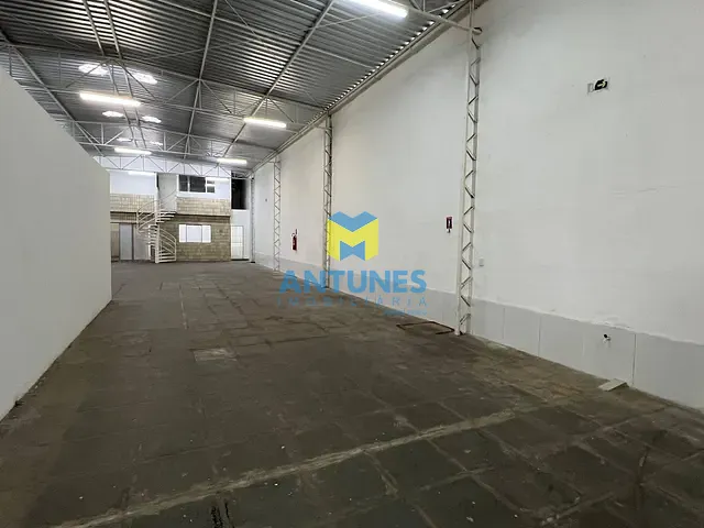 Galpão / Barracão com 450m², para alugar, no bairro Ipsep em Recife