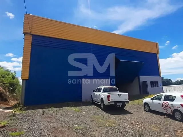 Galpão / Barracão com 800m², para alugar, no bairro Trevo em Chapecó