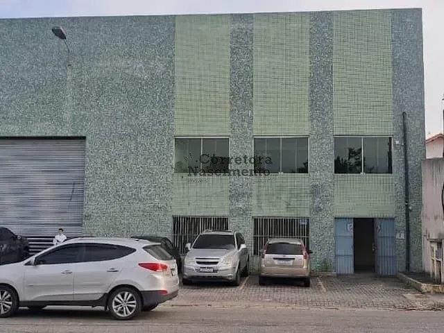 Galpão / Barracão com 2000m², à venda, no bairro Jardim Santa Maria em Jacareí