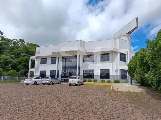 Galpão / Barracão com 6050m², para alugar, no bairro Trevo em Chapecó