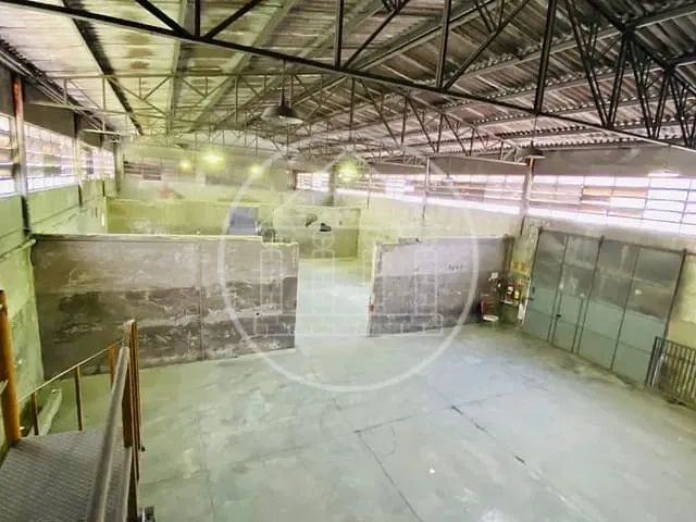Galpão / Barracão com 1500m², à venda, no bairro Jardim Caravelas em São Paulo